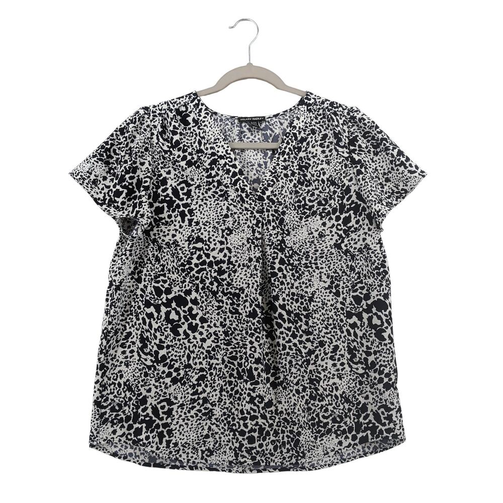 Hilary Radley Printed Blouse Small Black‎ VNeck Short Sleeve Office Lightweight